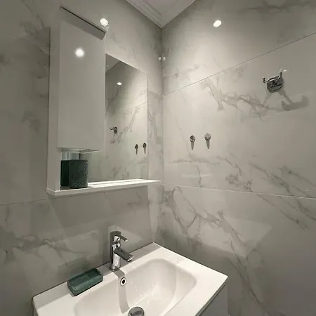 Marble Chic Getaway 1bd In Koukaki *