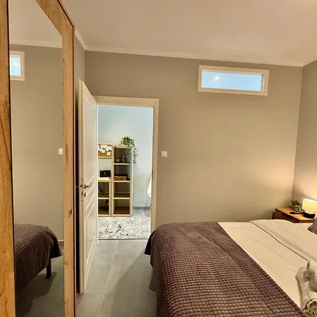 Marble Chic Getaway 1bd In Koukaki Apartment