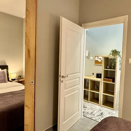 Apartment Marble Chic Getaway 1bd In Koukaki